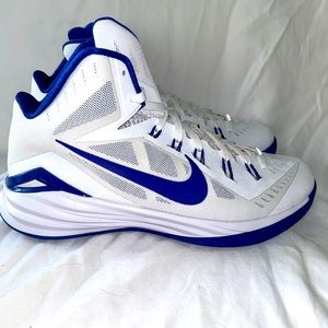 NWT-Nike mens size 12.5 Lunarlon HyperDunk shoe blue/white